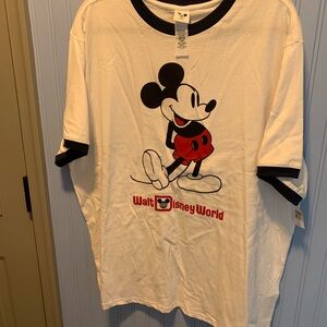 NWT Disney: Walt Disney World. 2x  Mickey Mouse t shirt